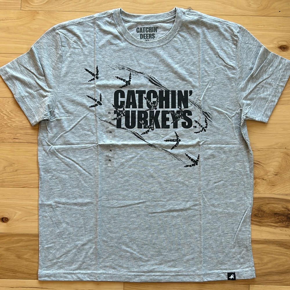 NWT Catchin Turkey 90% Cotton T-Shirt | XL